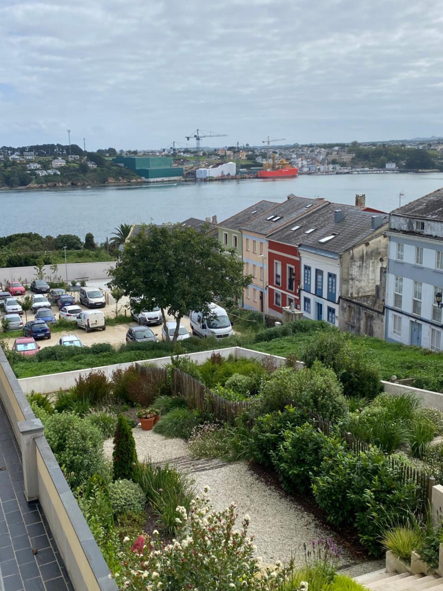 Apartamentos Buenos Aires,En El Centro De Ribadeo Con Vistas A La Ria Eksteriør billede